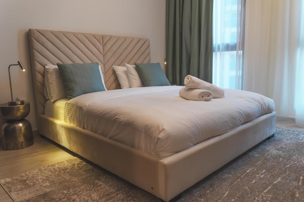New 2 Bedroom Entire In Madinat Jumeirah Living Apartment
